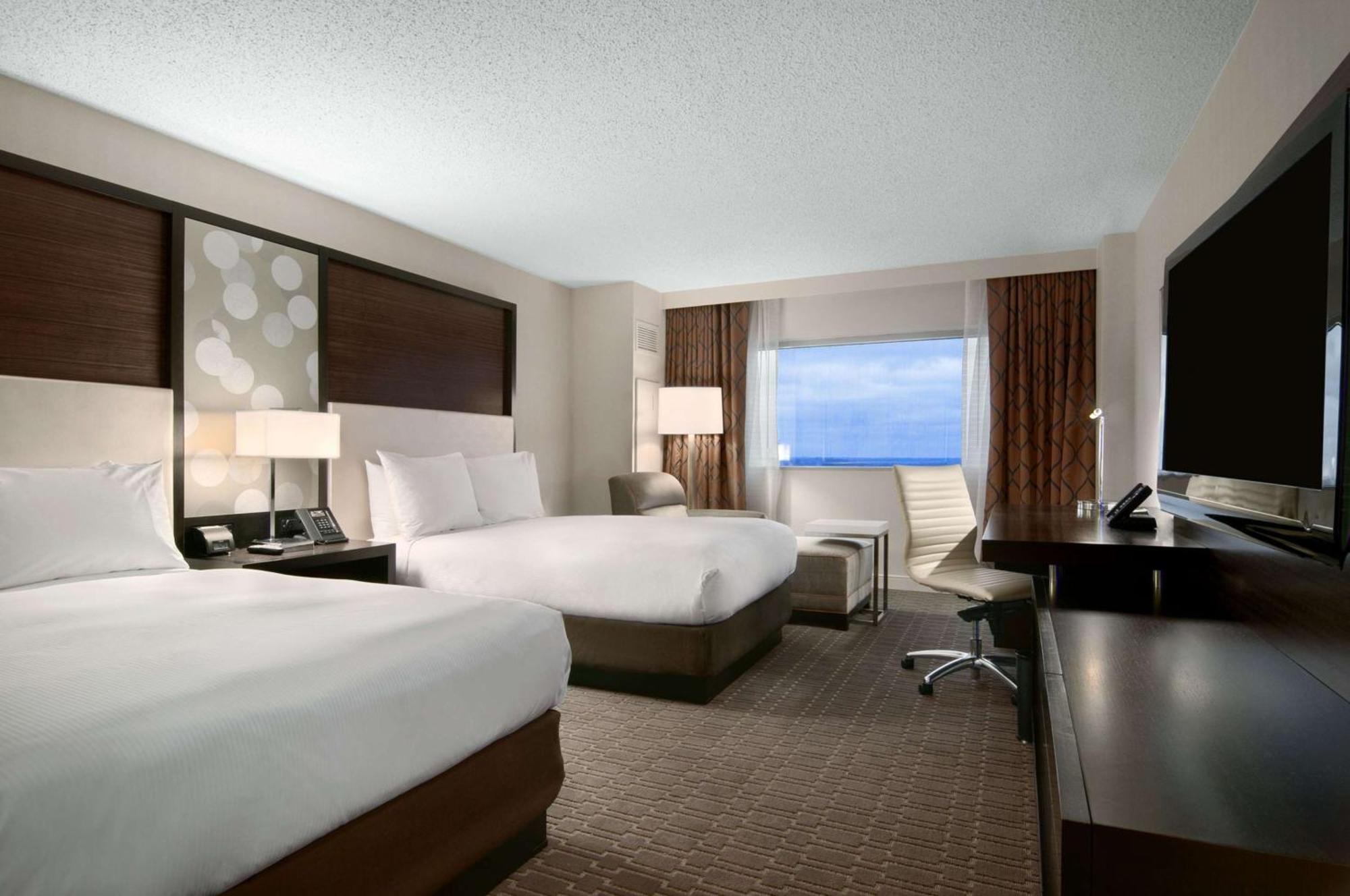 Hilton Atlanta Airport Hotel College Park Exterior photo