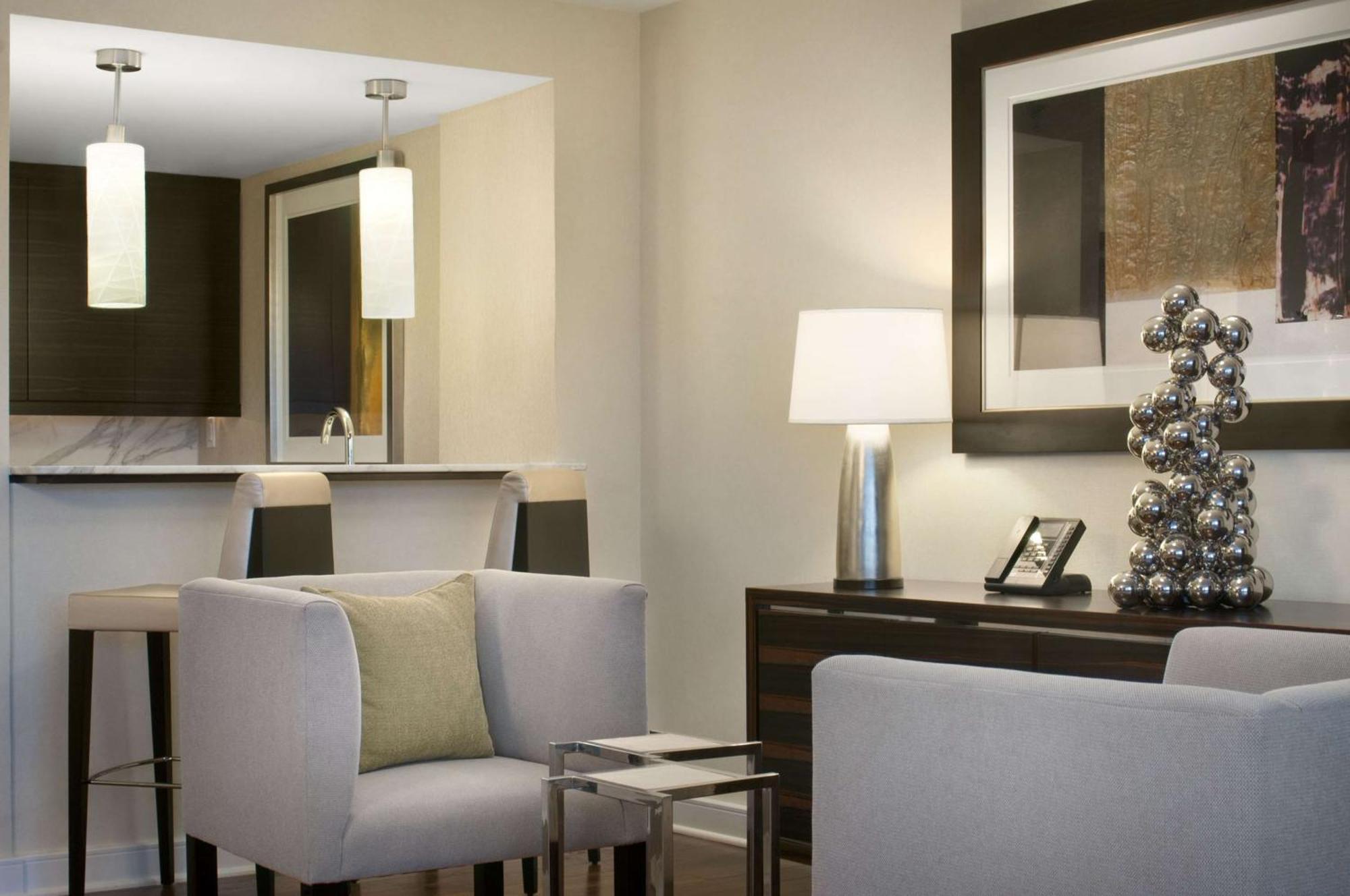 Hilton Atlanta Airport Hotel College Park Room photo
